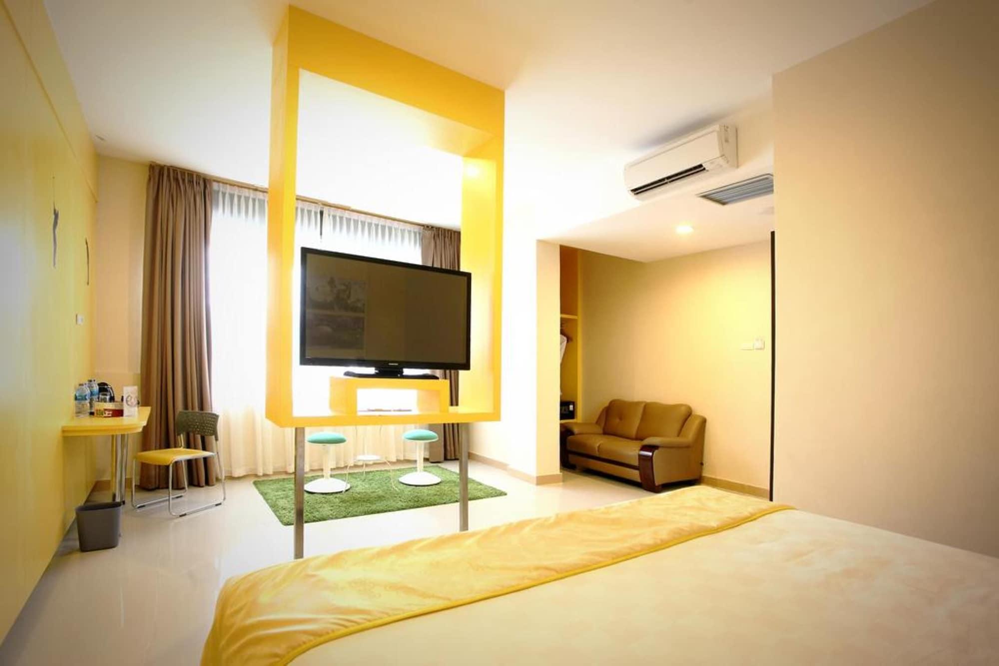Sinar Sport Hotel Bengkulu Exteriör bild