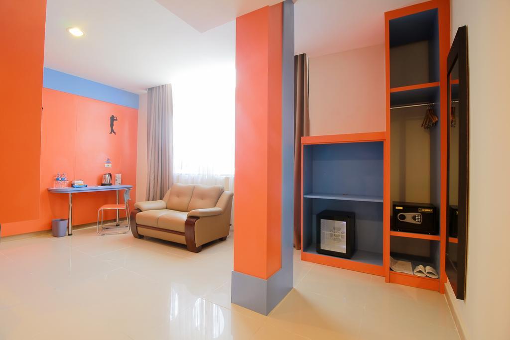 Sinar Sport Hotel Bengkulu Exteriör bild