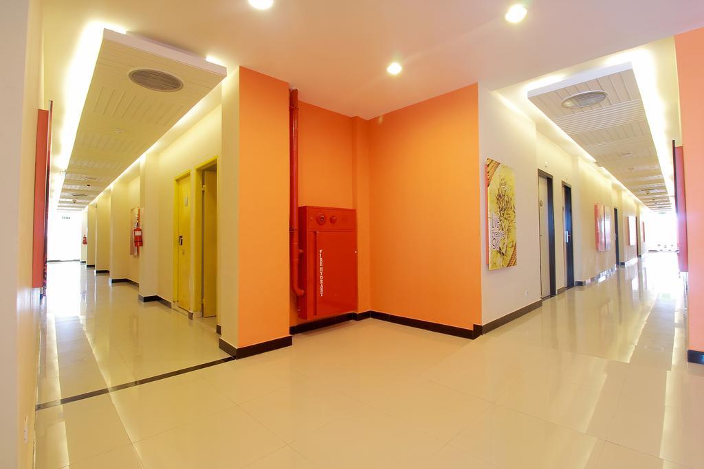 Sinar Sport Hotel Bengkulu Exteriör bild