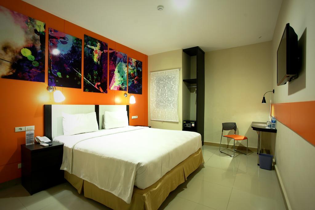Sinar Sport Hotel Bengkulu Exteriör bild