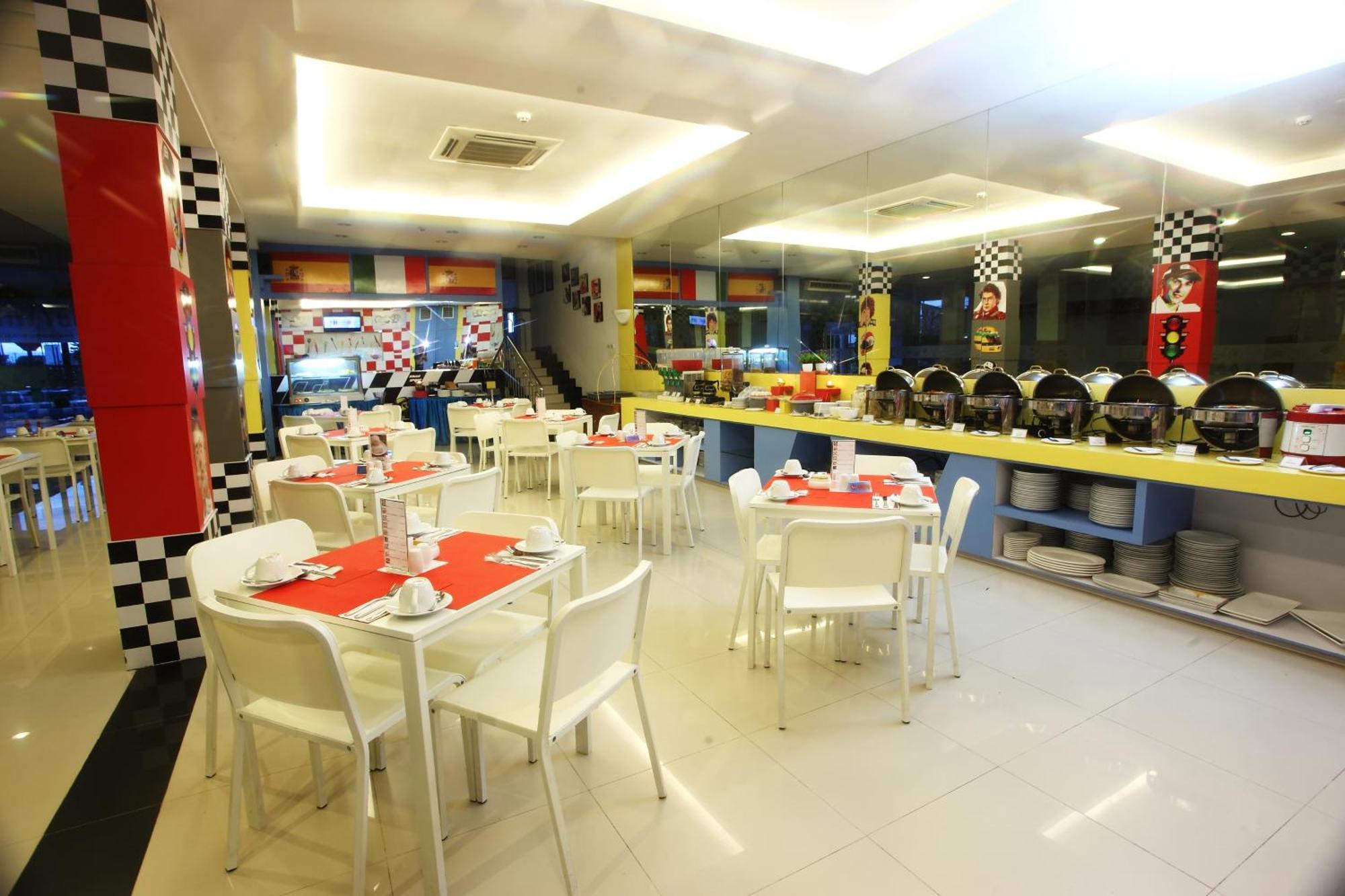 Sinar Sport Hotel Bengkulu Exteriör bild
